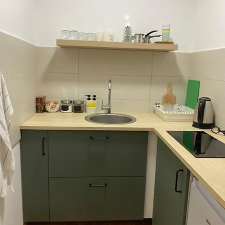 Adamovic Διαμέρισμα *